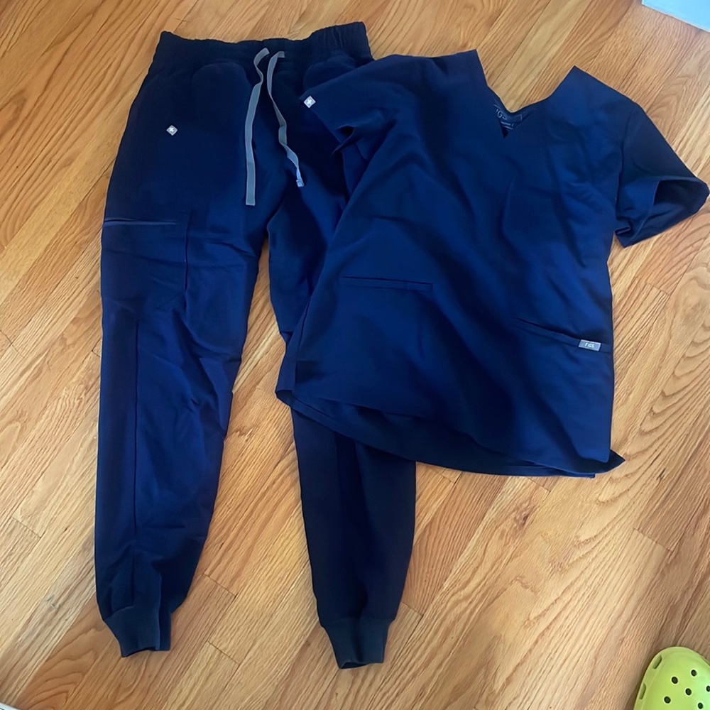 Navy Figs Set